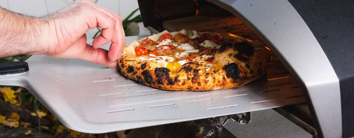 Unlock the secrets to perfect homemade pizza with the best pizza oven tools from 604 Appliance Repair. Transform your kitchen into a pizzeria and impress your guests!